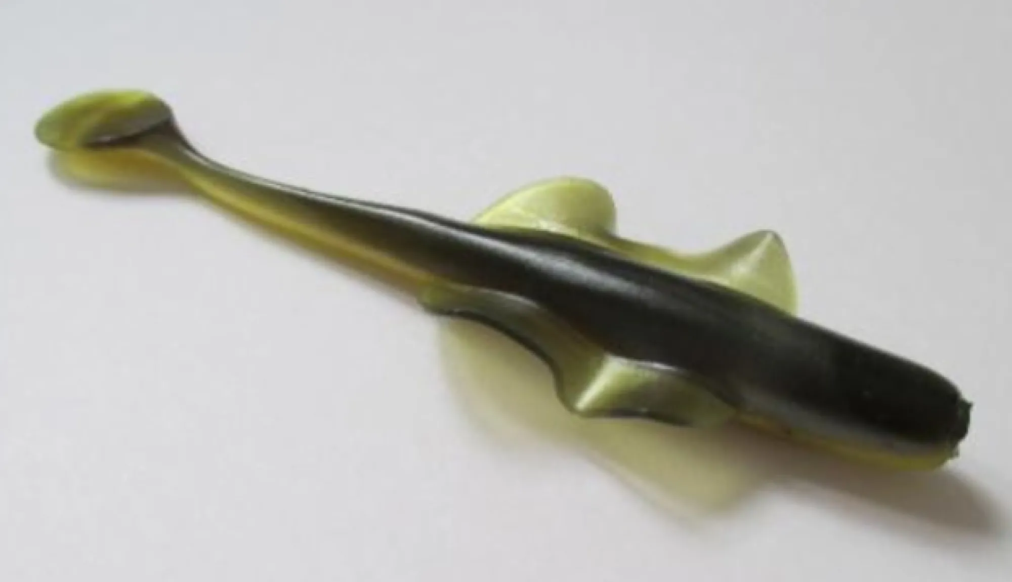 Sale Harri Lindberg Aaltonen musta kulta 4" 100mm 6,1g 7kpl