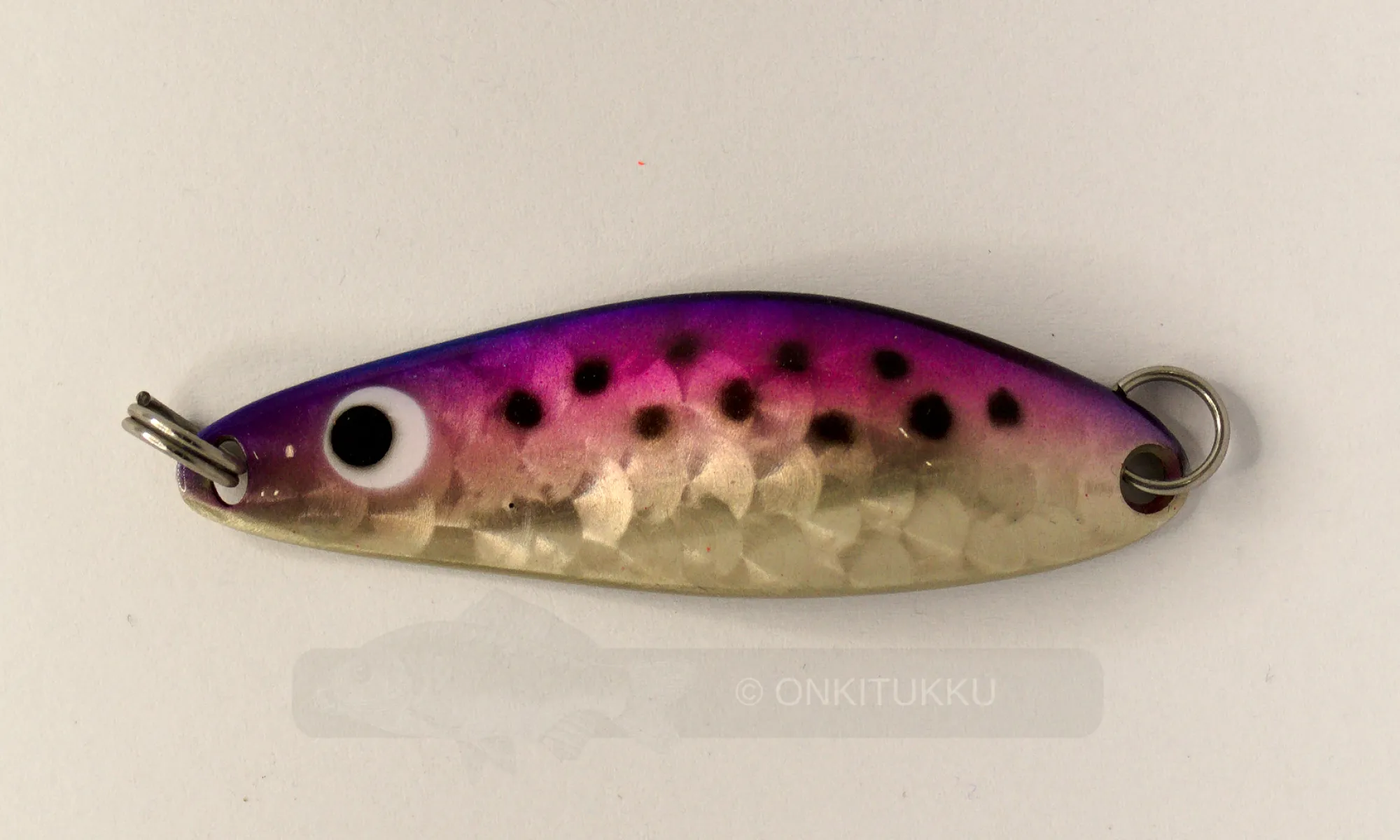 Outlet Kapun taimen uistin 68mm 15g väri 13