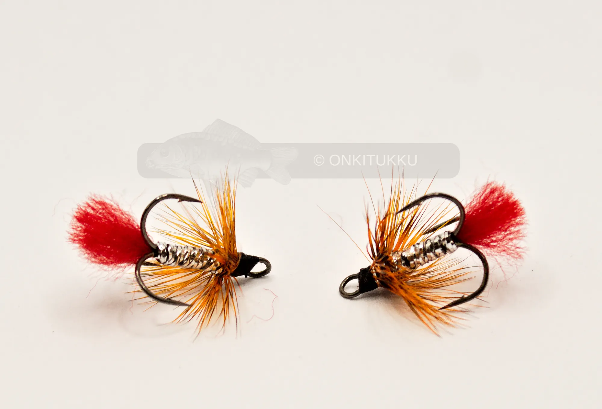 Clearance KUJIRA 11030 Kolmihaaraperho #10 väri 3 5kpl