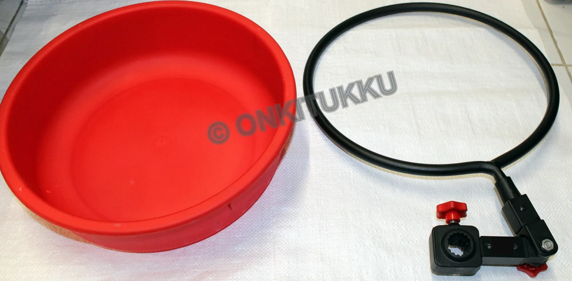 Hot Milo Mäskivati ja -saranapidike 30mm jalkaan