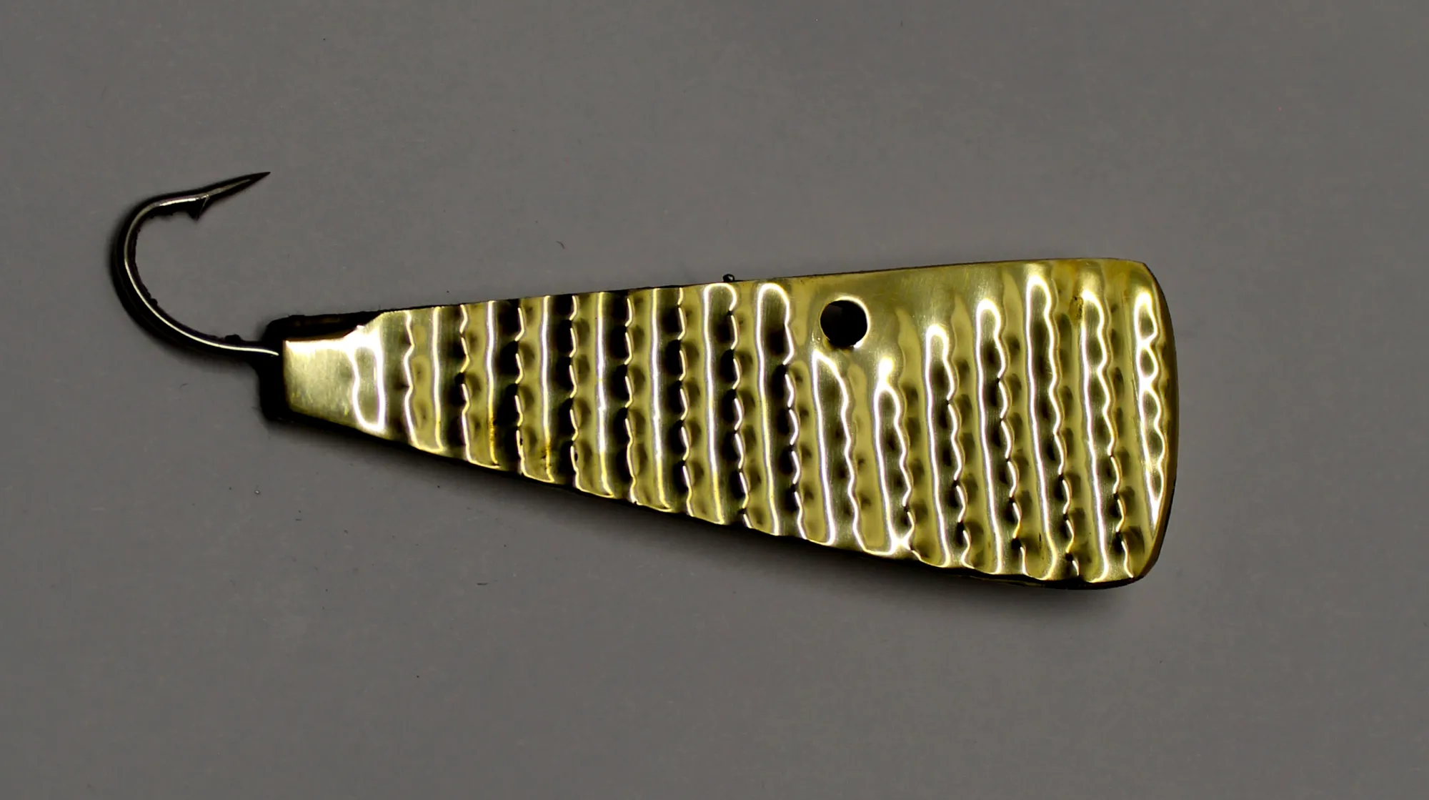 Hot Vänto Pärnu kirves 60mm 18,4g Messinki