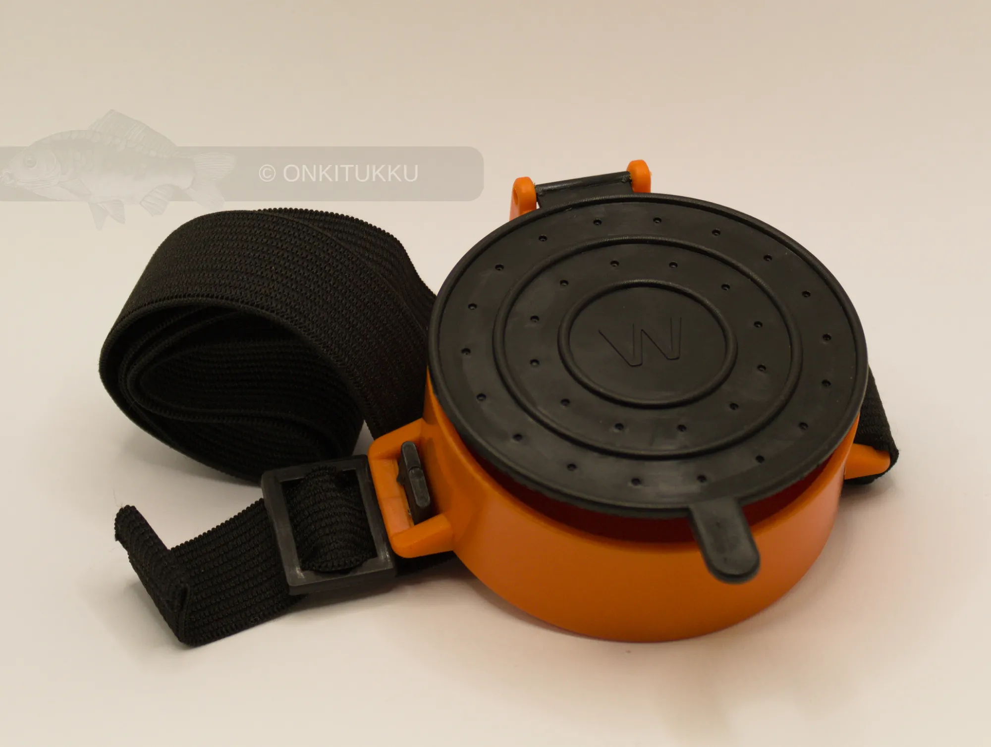 Hot Onkitukku Pyöreä toukkarasia nauhalla