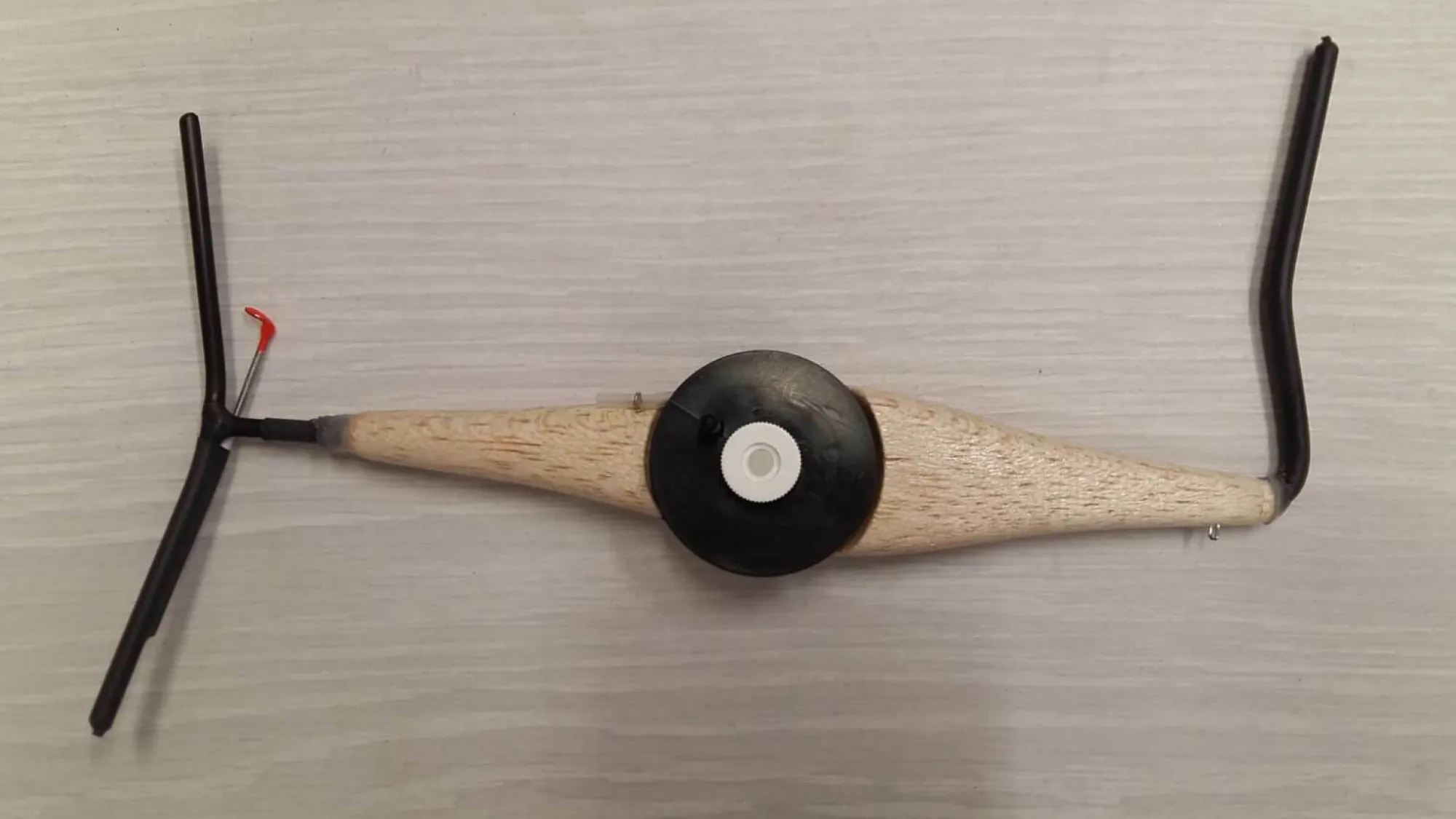 Clearance Väre Pilkki Saku haarukkavapa vasenkätinen